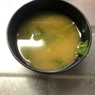 小松菜としめじの味噌汁